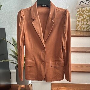 NWOT DOE & RAE cotton blazer
